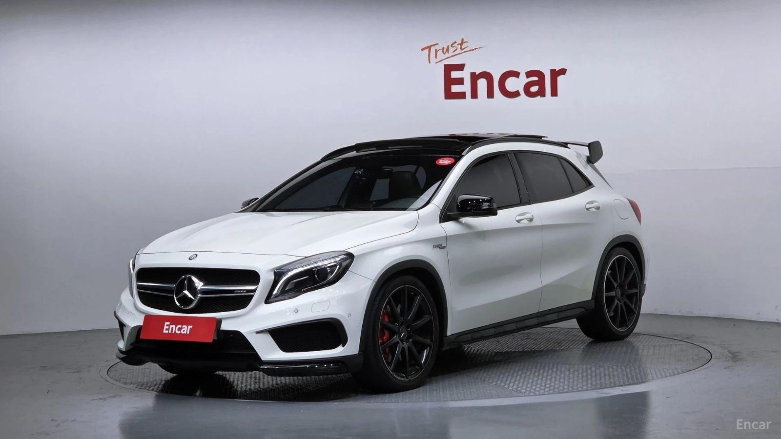 Mercedes-Benz GLA 45 AMG 4MATIC* ПОДГРЕВ* КАМЕРА* ПАНОРАМА* 