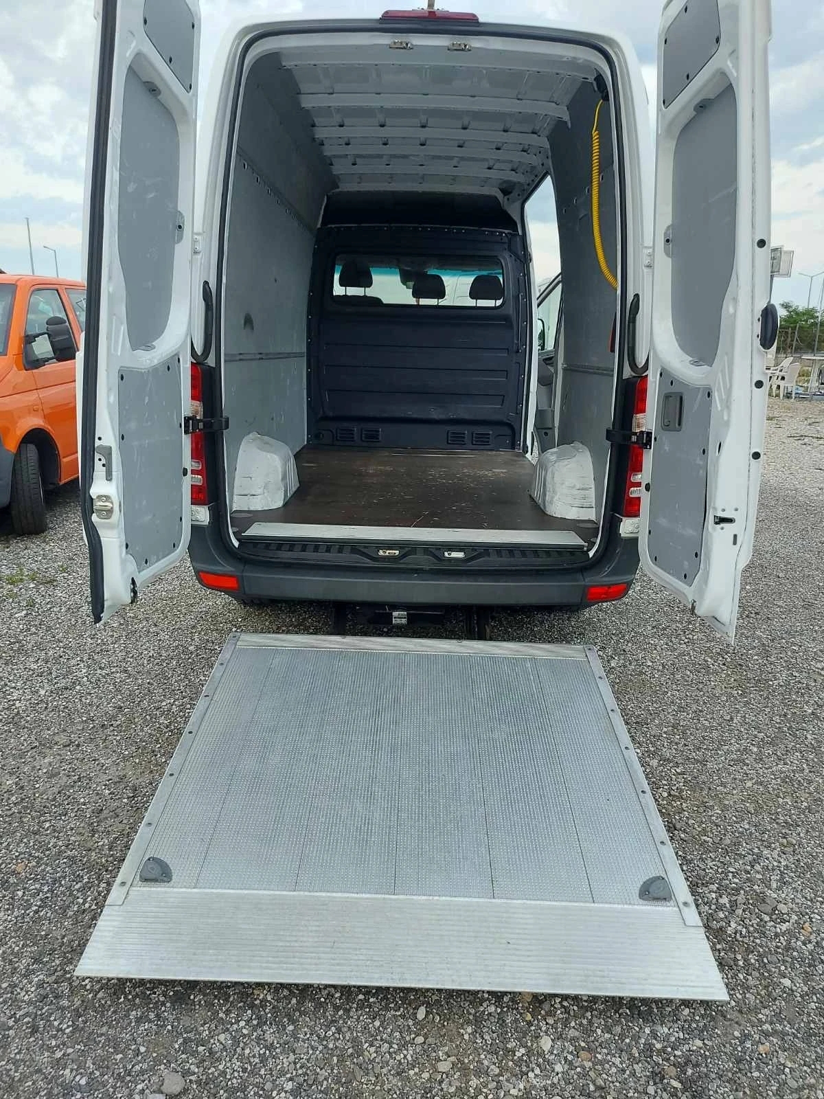 Mercedes-Benz Sprinter 316 Падащ Борд, климатроник - изображение 8