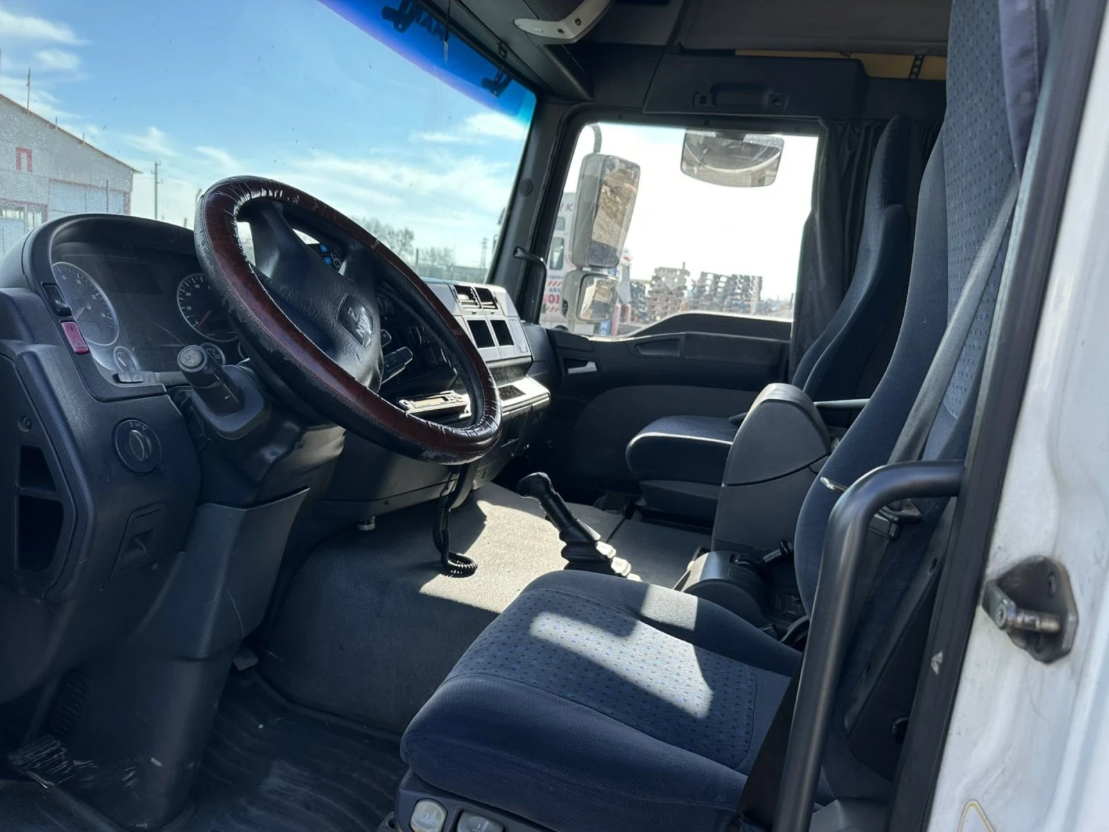 Man Tgl 12.240 - изображение 4