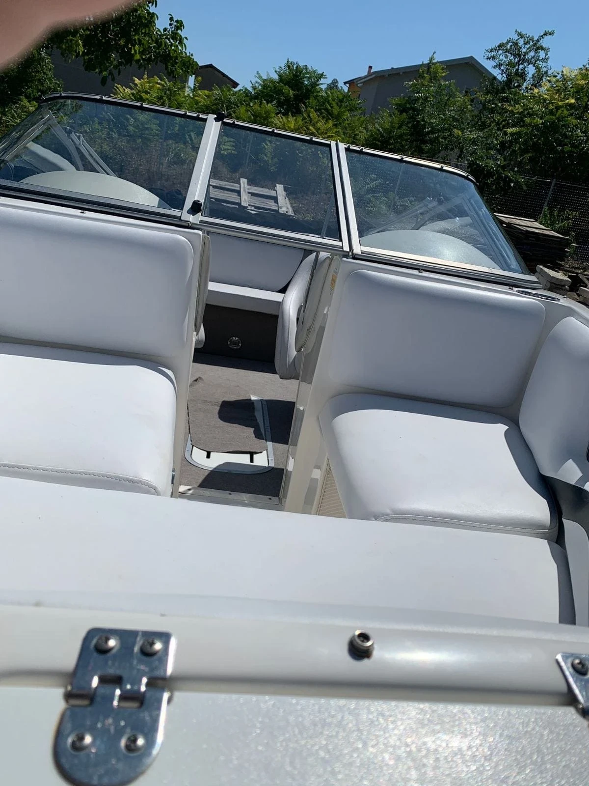 Моторна яхта Bayliner  - изображение 9