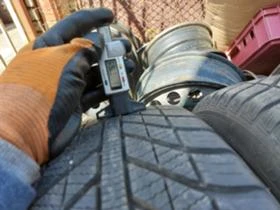 Гуми Зимни 205/55R16, снимка 4