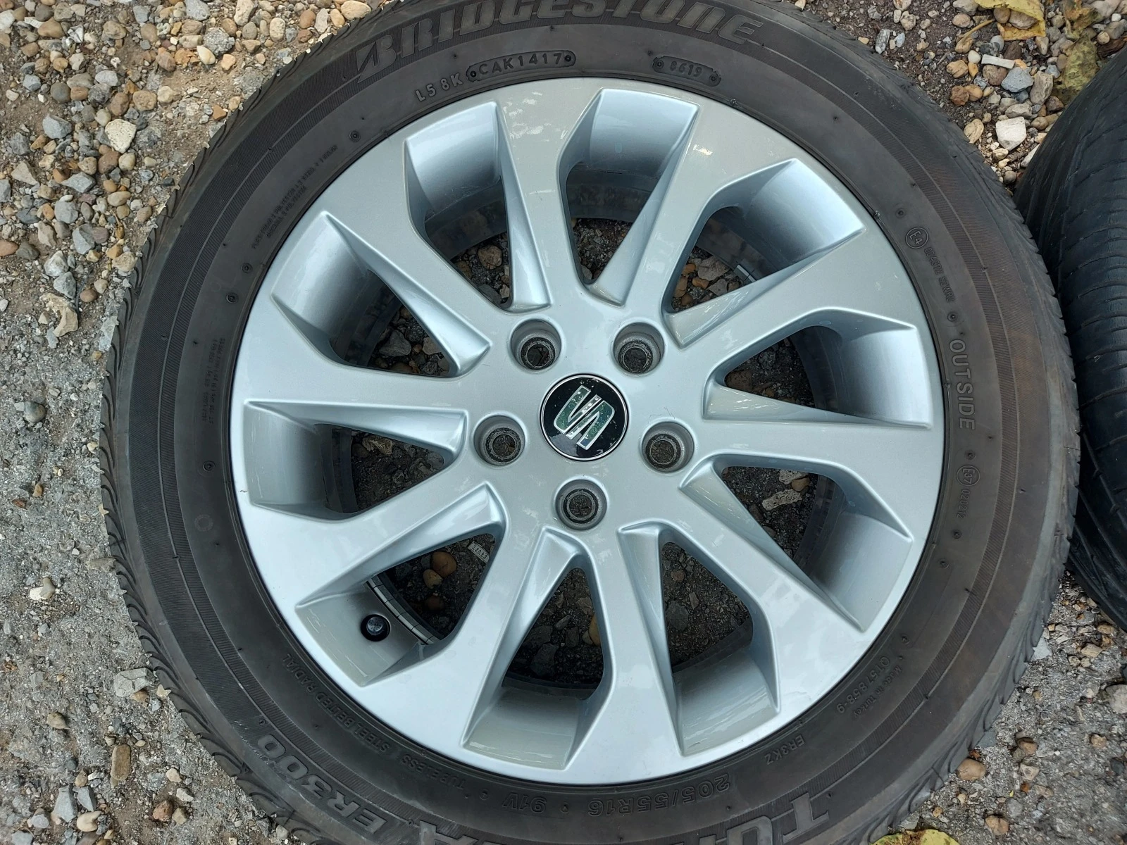    205/55R16  Seat Leon | Mobile.bg   4
