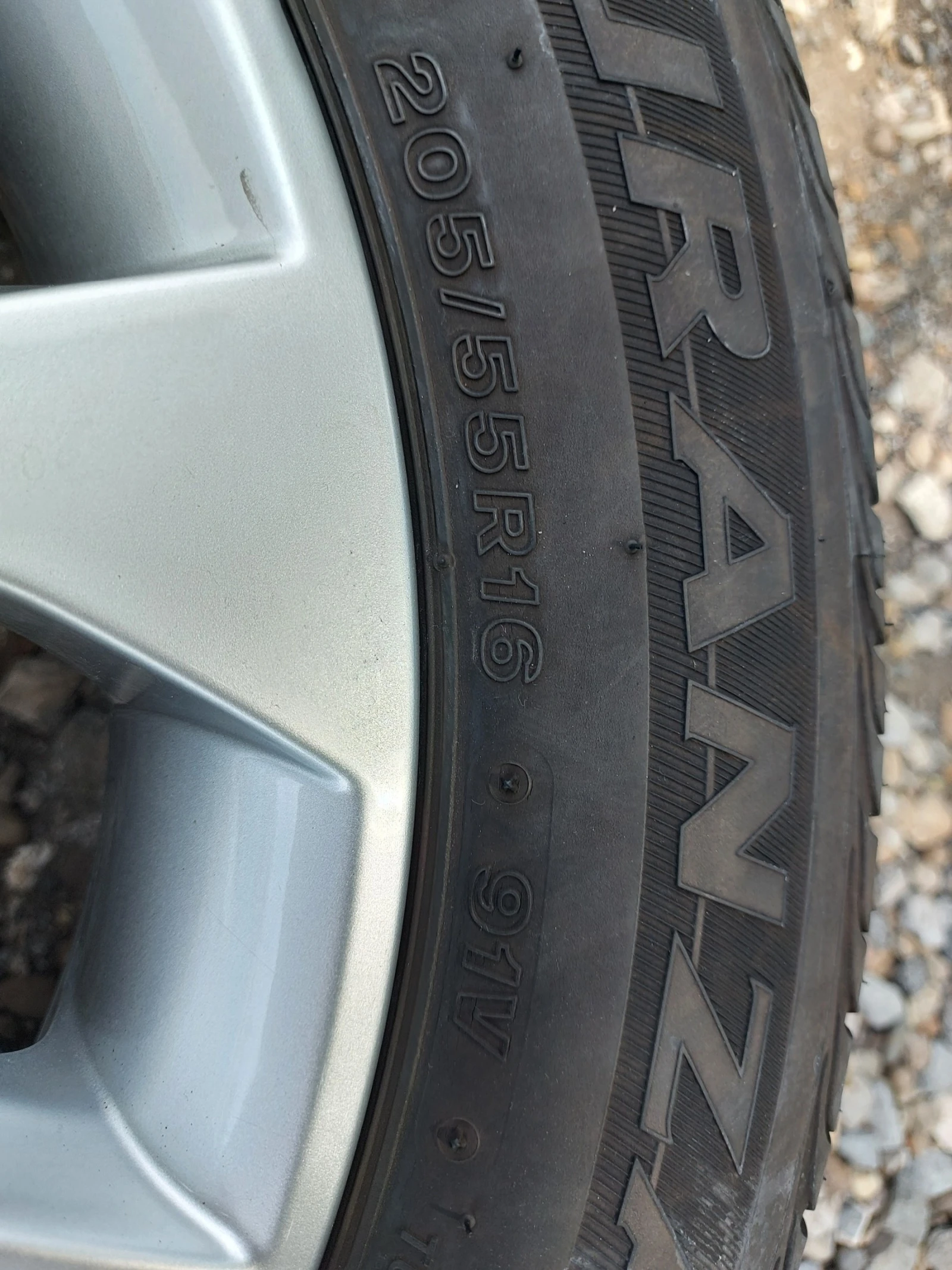    205/55R16  Seat Leon | Mobile.bg   9