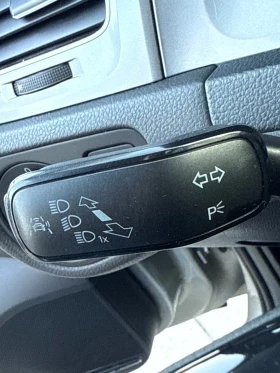 VW Golf DISTRONIC/Line Assist/Panorama/NAVI, снимка 12