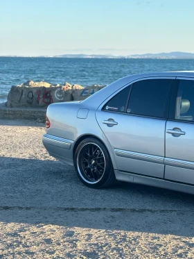 Mercedes-Benz E 200 Kompressor, снимка 5