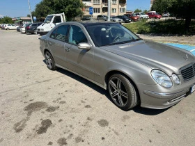 Mercedes-Benz E 320, снимка 4