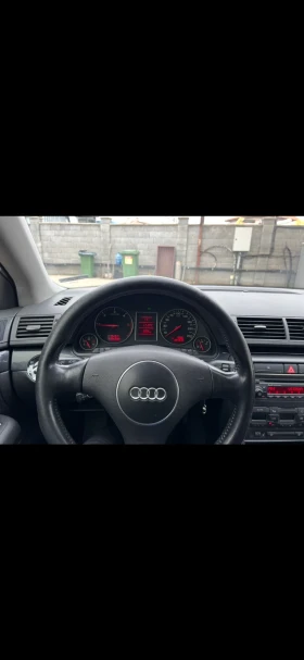 Audi A4 - 3000 € / 5867.49 лв. - 24146628 5