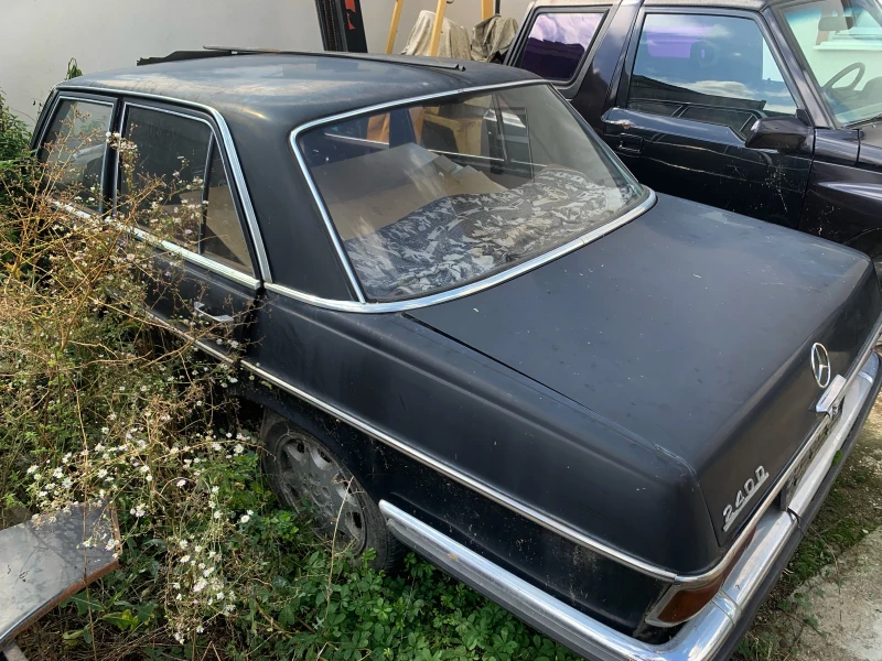 Mercedes-Benz 115 220D 200D, снимка 6 - Автомобили и джипове - 35064971