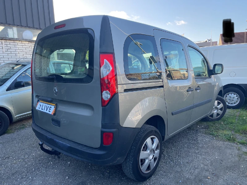 Renault Kangoo 1.5dCi-А/C+Седалки, снимка 3 - Автомобили и джипове - 38541504