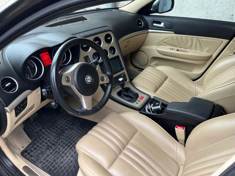 Alfa Romeo 159 sportwagon 2, 2 Jts, снимка 1 - Автомобили и джипове - 46009552