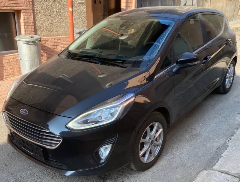 Ford Fiesta Titanium 1.5 diesel, снимка 2 - Автомобили и джипове - 48025621