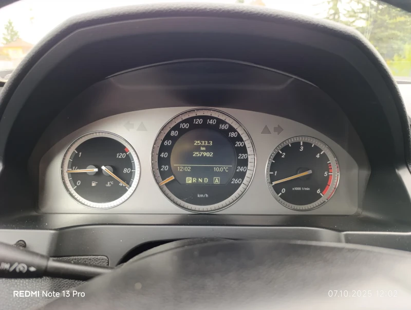 Mercedes-Benz C 320, снимка 8 - Автомобили и джипове - 51974154