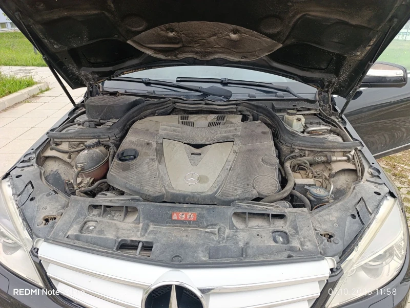 Mercedes-Benz C 320, снимка 6 - Автомобили и джипове - 51974154