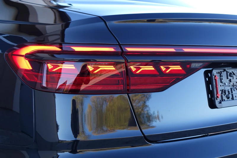 Audi A8 3XS-LINE* RS* DIGITAL OLED LIGHTS* PANO* 360* , снимка 7 - Автомобили и джипове - 52617721