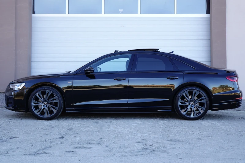Audi A8 3XS-LINE* RS* DIGITAL OLED LIGHTS* PANO* 360* , снимка 3 - Автомобили и джипове - 52617721