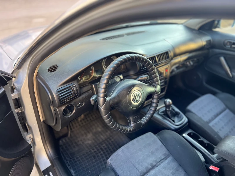 VW Passat 1.9 TDI 131HP, снимка 6 - Автомобили и джипове - 52806228