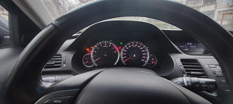 Honda Accord Tourer, снимка 14 - Автомобили и джипове - 53123927