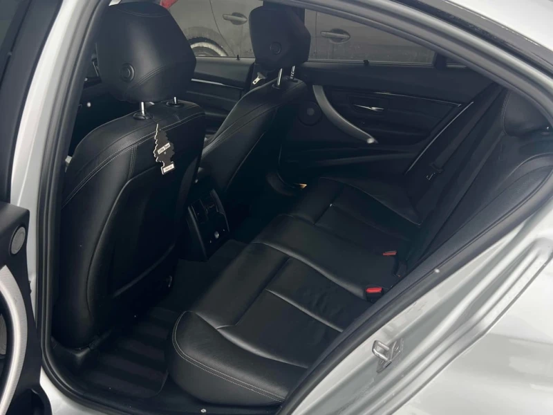 BMW 340 * 340i xDrive * CARFAX * ЦЕНА ДО БГ, снимка 11 - Автомобили и джипове - 53132220