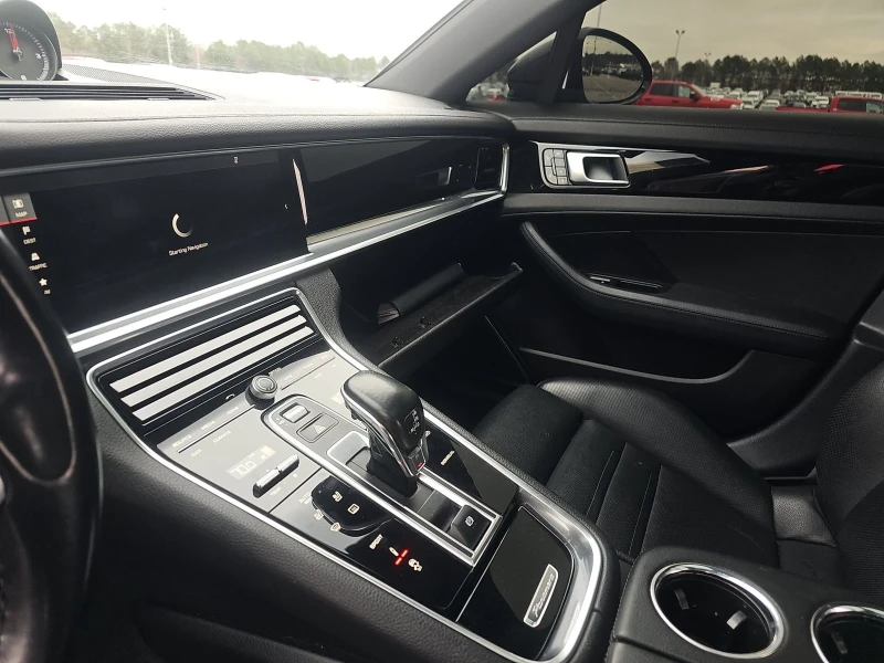 Porsche Panamera 4 | BOSE | SOFT CLOSE | KEYLESS | ПАНОРАМА, снимка 11 - Автомобили и джипове - 53228312