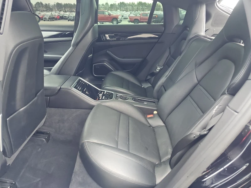 Porsche Panamera 4 | BOSE | SOFT CLOSE | KEYLESS | ПАНОРАМА, снимка 13 - Автомобили и джипове - 53228312