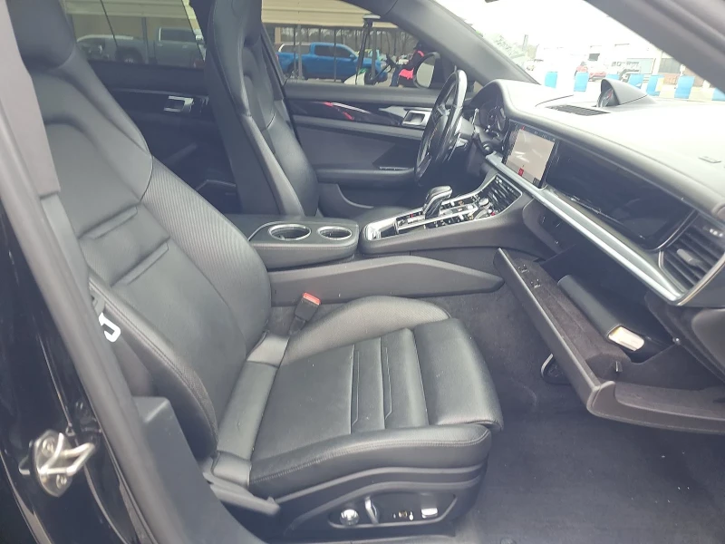 Porsche Panamera 4 | BOSE | SOFT CLOSE | KEYLESS | ПАНОРАМА, снимка 8 - Автомобили и джипове - 53228312