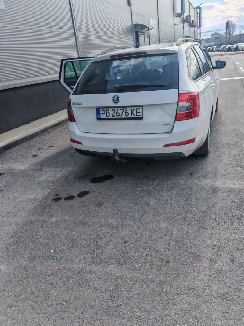 Skoda Octavia, снимка 5 - Автомобили и джипове - 53466742