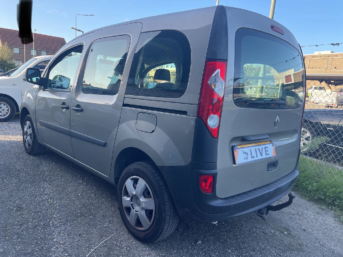 Renault Kangoo 1.5dCi-А/C+Седалки - изображение 2