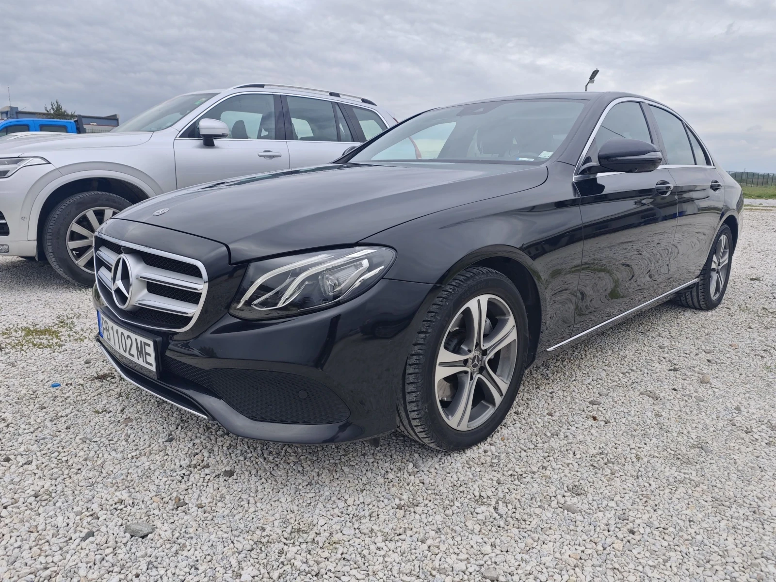Mercedes-Benz E 220 AMG 4x4 - изображение 6