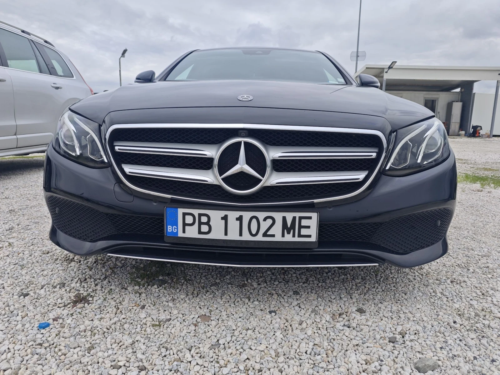 Mercedes-Benz E 220 AMG 4x4 - изображение 2
