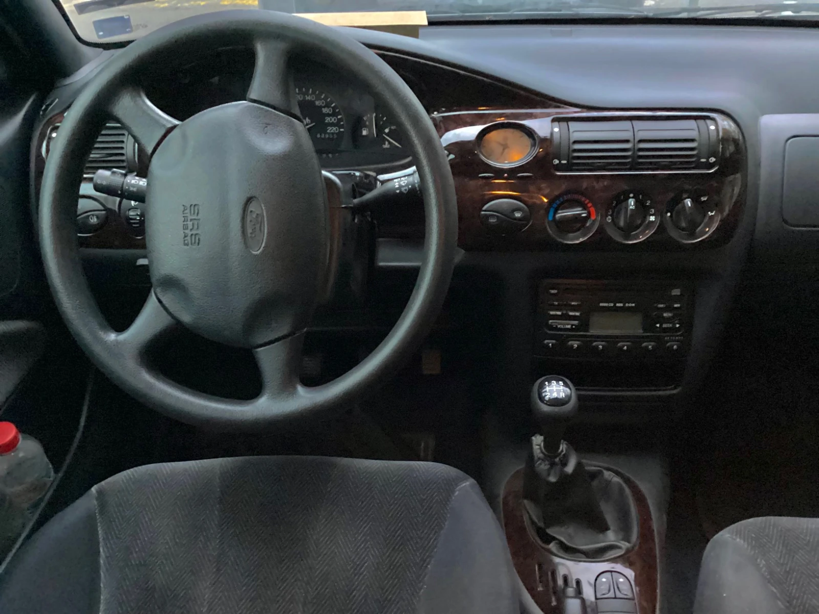 Ford Escort  - изображение 4