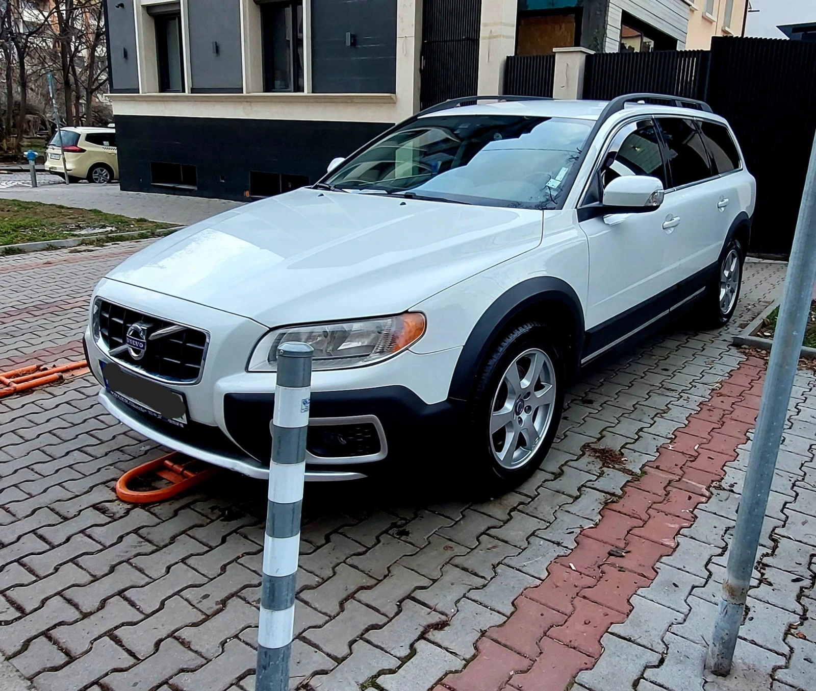 Volvo Xc70  - изображение 2