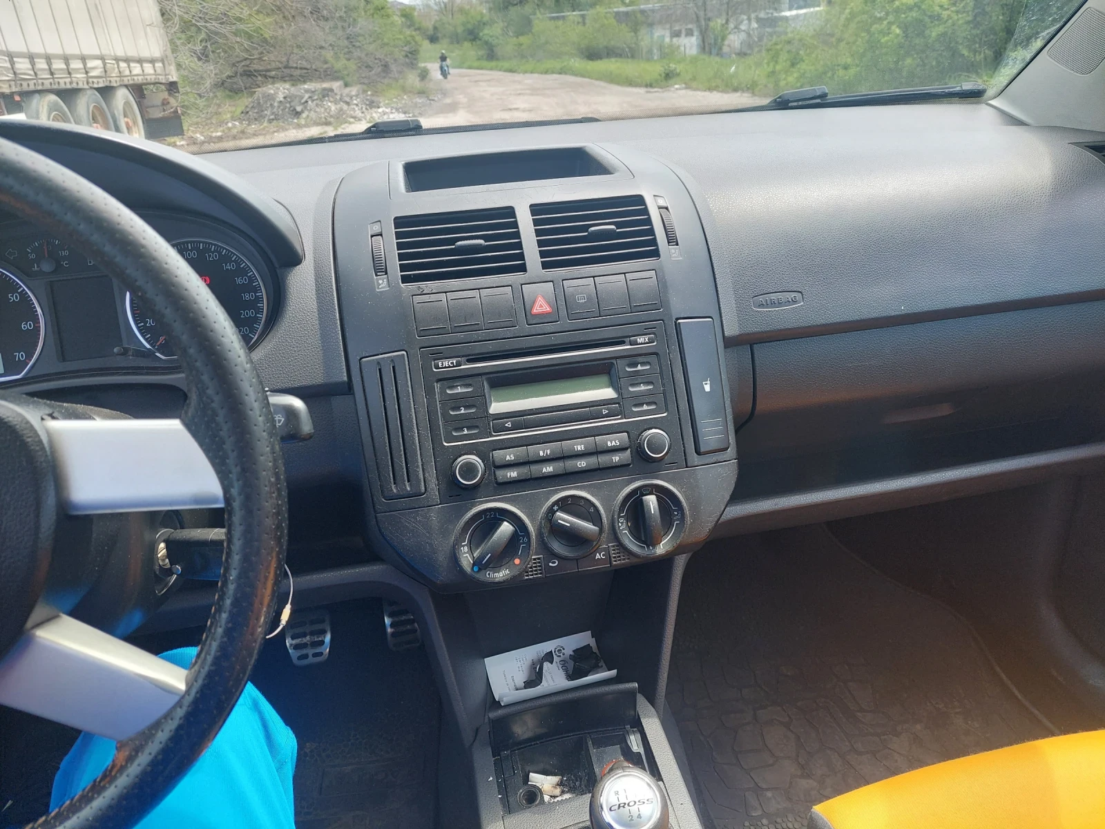 VW Polo CROSS  - изображение 10