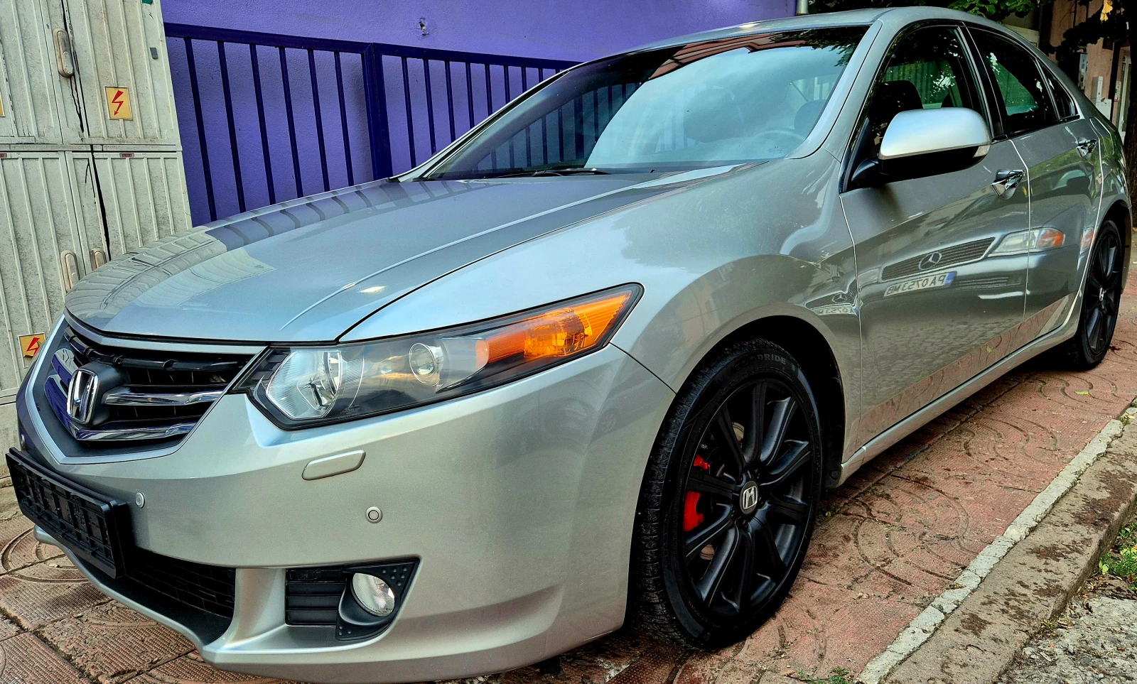 Honda Accord 2.0i-автомат-EXECUTIVE-нави-кожа-japan - изображение 3