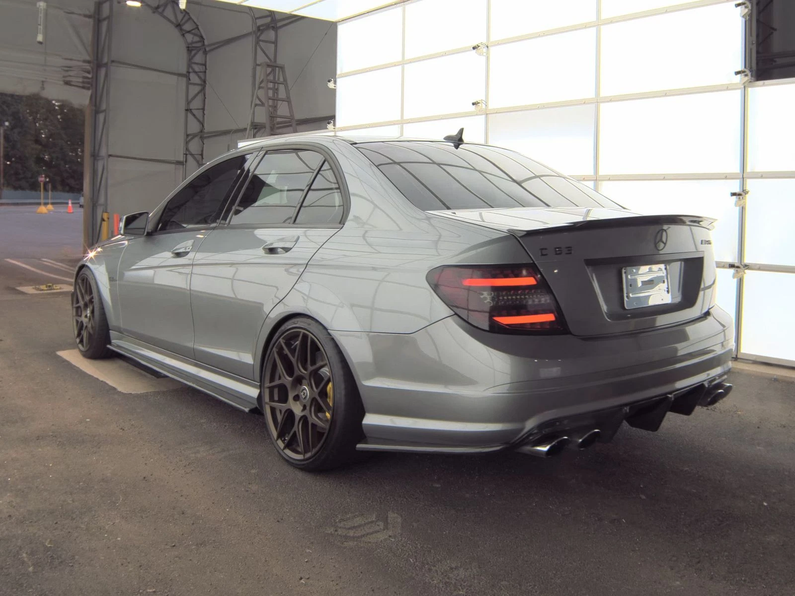 Mercedes-Benz C 63 AMG AMG* memory* AMG premium lether* Harman*  - изображение 2