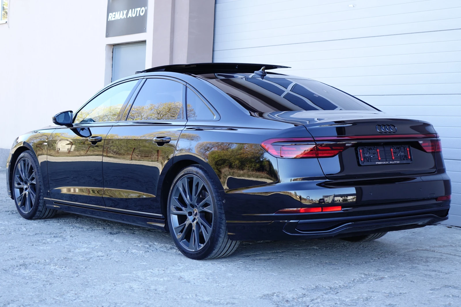 Audi A8 3XS-LINE* RS* DIGITAL OLED LIGHTS* PANO* 360*  - изображение 6