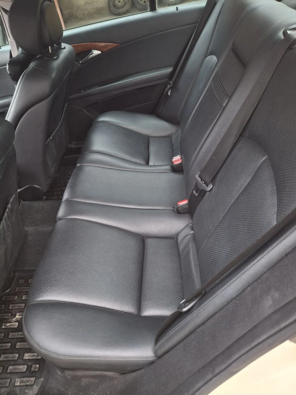 Mercedes-Benz E 200 | Mobile.bg � ����������� 5