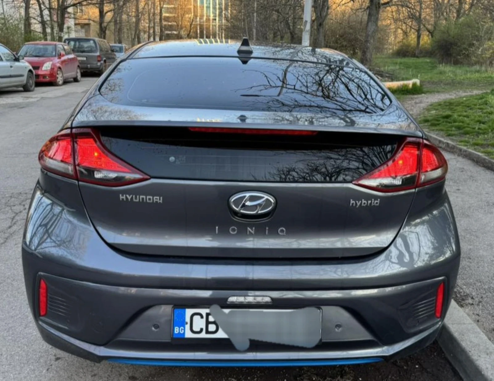 Hyundai Ioniq  Hybrid 2018, 177 000 км, + газ, снимка 6 - Автомобили и джипове - 54154004