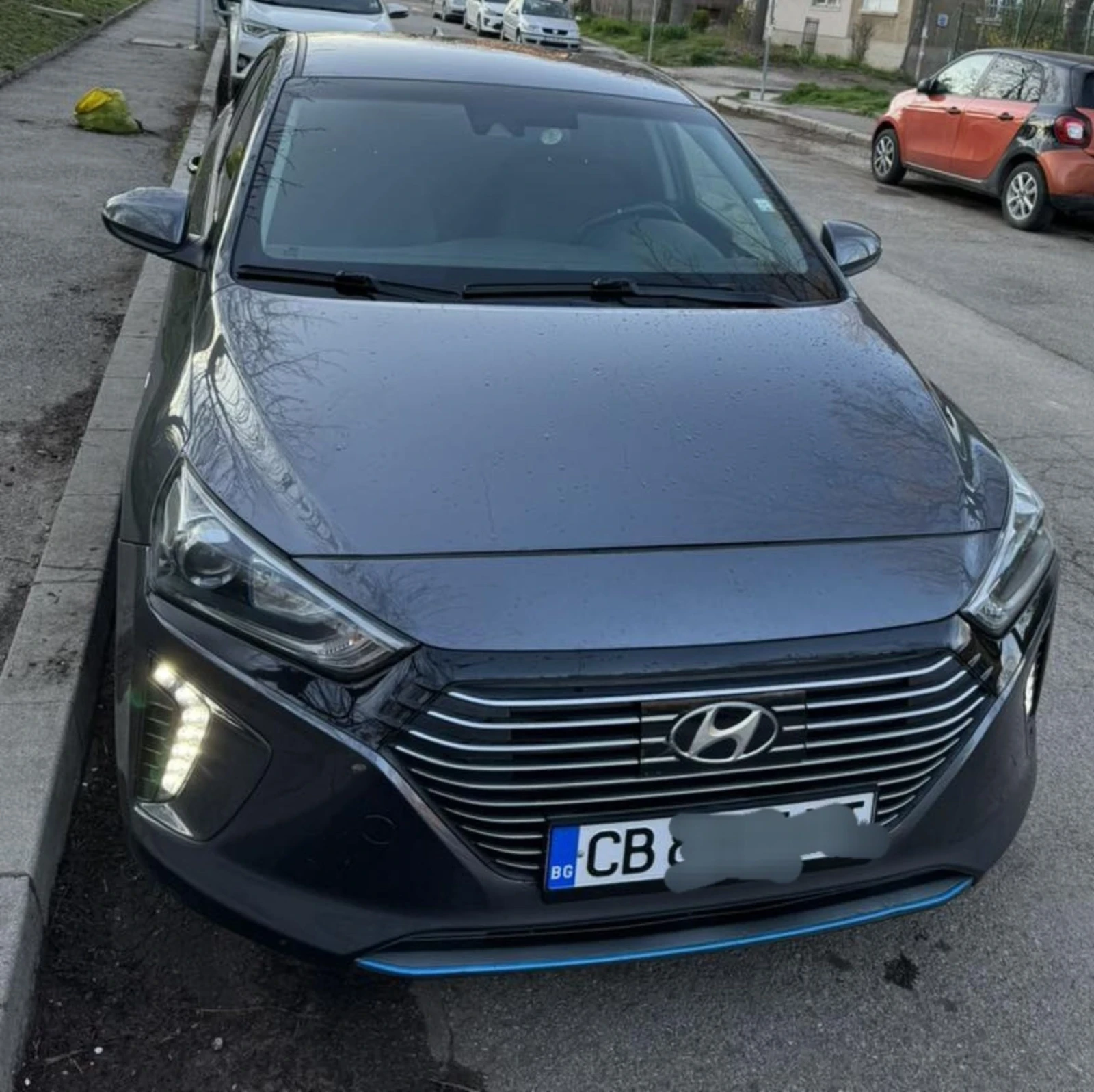 Hyundai Ioniq  Hybrid 2018, 177 000 км, + газ, снимка 15 - Автомобили и джипове - 54154004