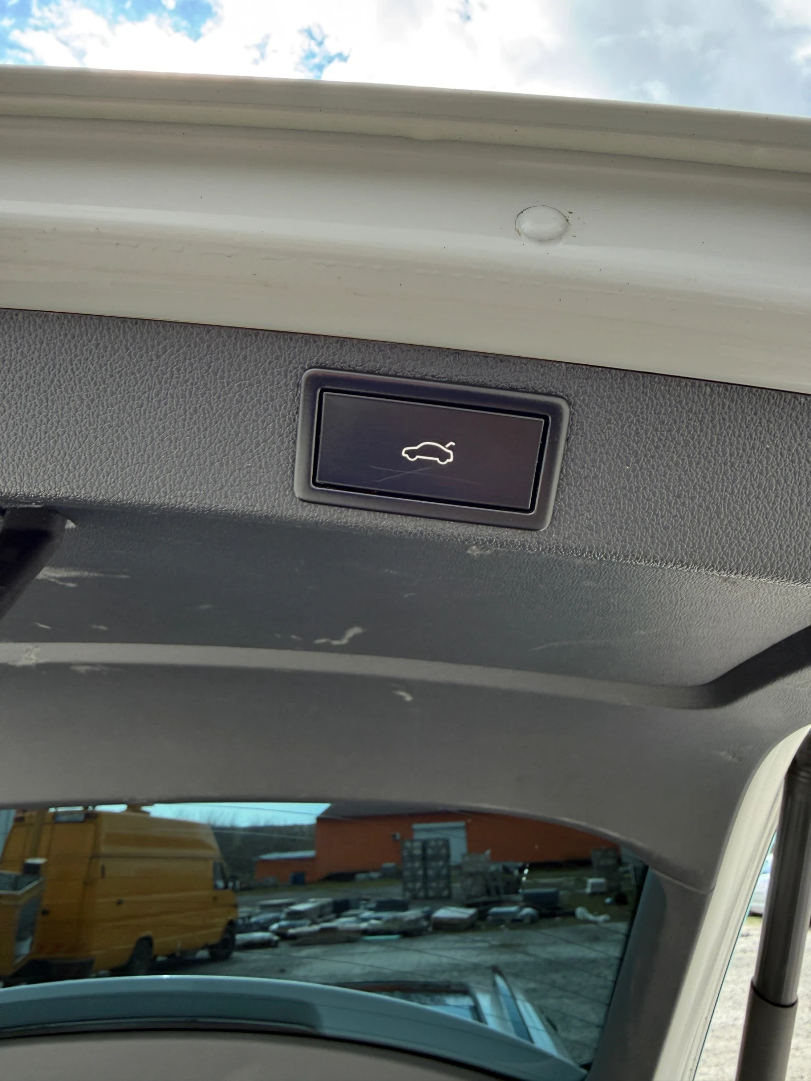 Skoda Octavia, снимка 12 - Автомобили и джипове - 54184025