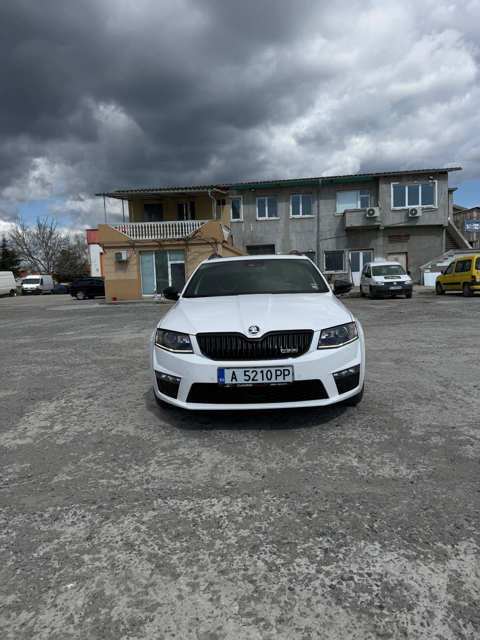 Skoda Octavia, снимка 2 - Автомобили и джипове - 54184025