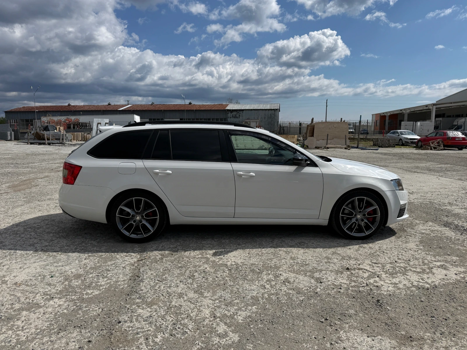 Skoda Octavia, снимка 4 - Автомобили и джипове - 54184025