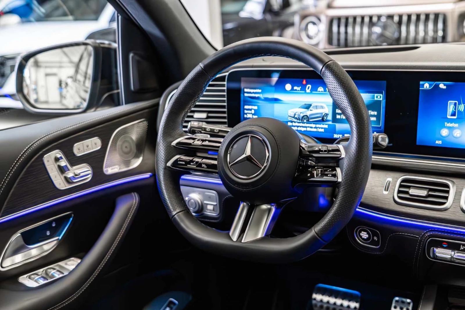 Mercedes-Benz GLS 450 FACELIFT* 4 MATIC* EDITION AMG* EXCLUSIVE* PANO* 3, снимка 11 - Автомобили и джипове - 54510863