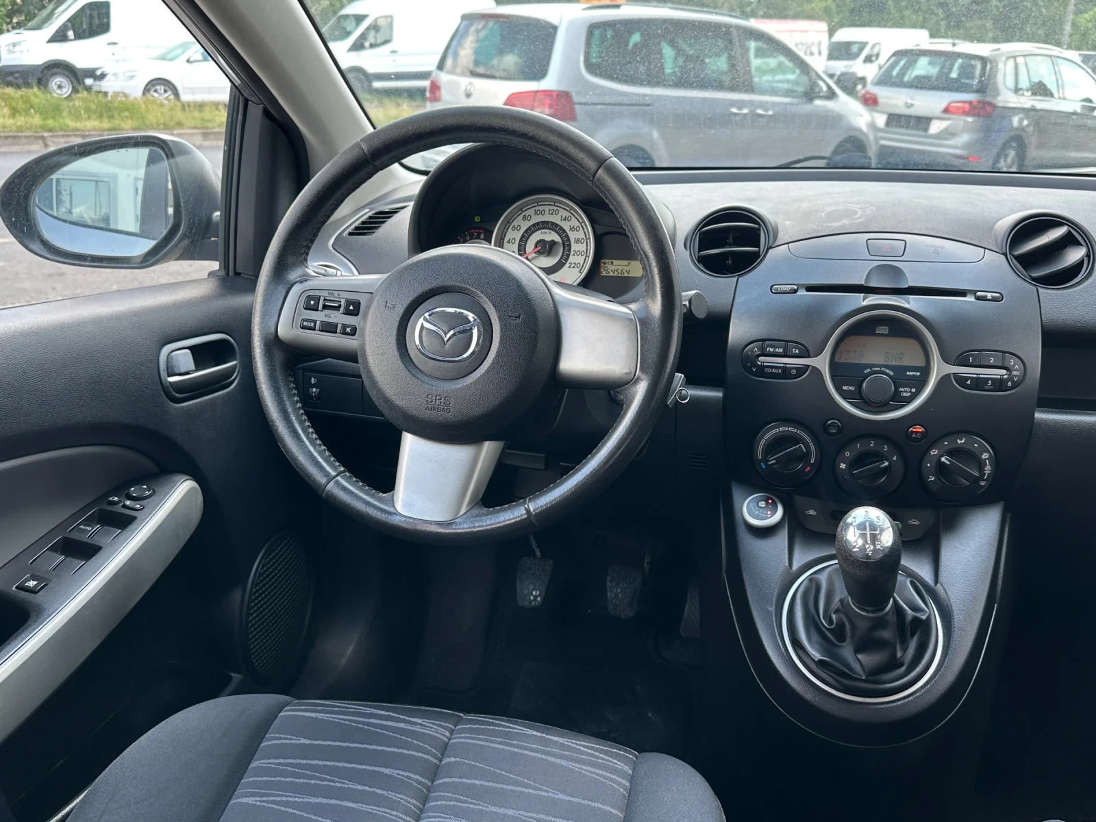 Mazda 2 1.3 / ГАЗ / КЛИМА, снимка 7 - Автомобили и джипове - 54634970