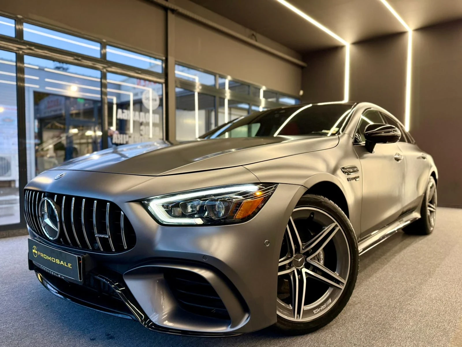 Mercedes-Benz GT 43 AMG 4Matic+ Burm* Обдух* 63S Pack* Лизинг, снимка 3 - Автомобили и джипове - 54697577