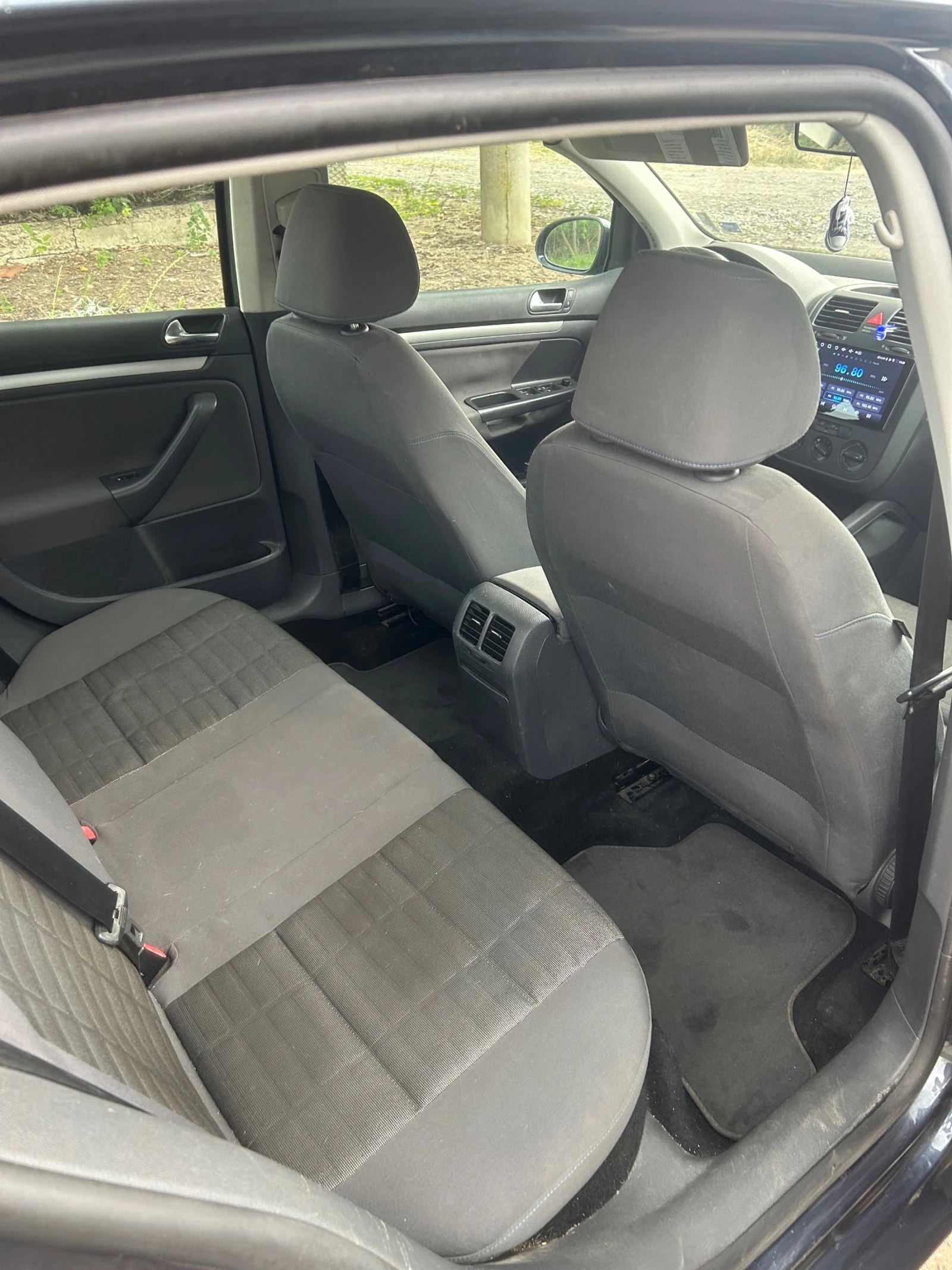 VW Golf, снимка 11 - Автомобили и джипове - 54729601