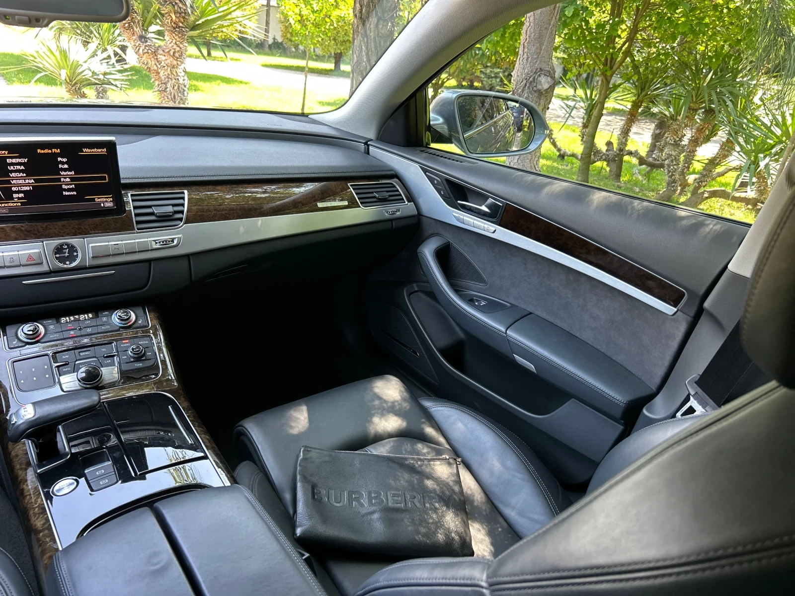 Audi A8 4.2 ТОП Реални километри, снимка 6 - Автомобили и джипове - 55145728