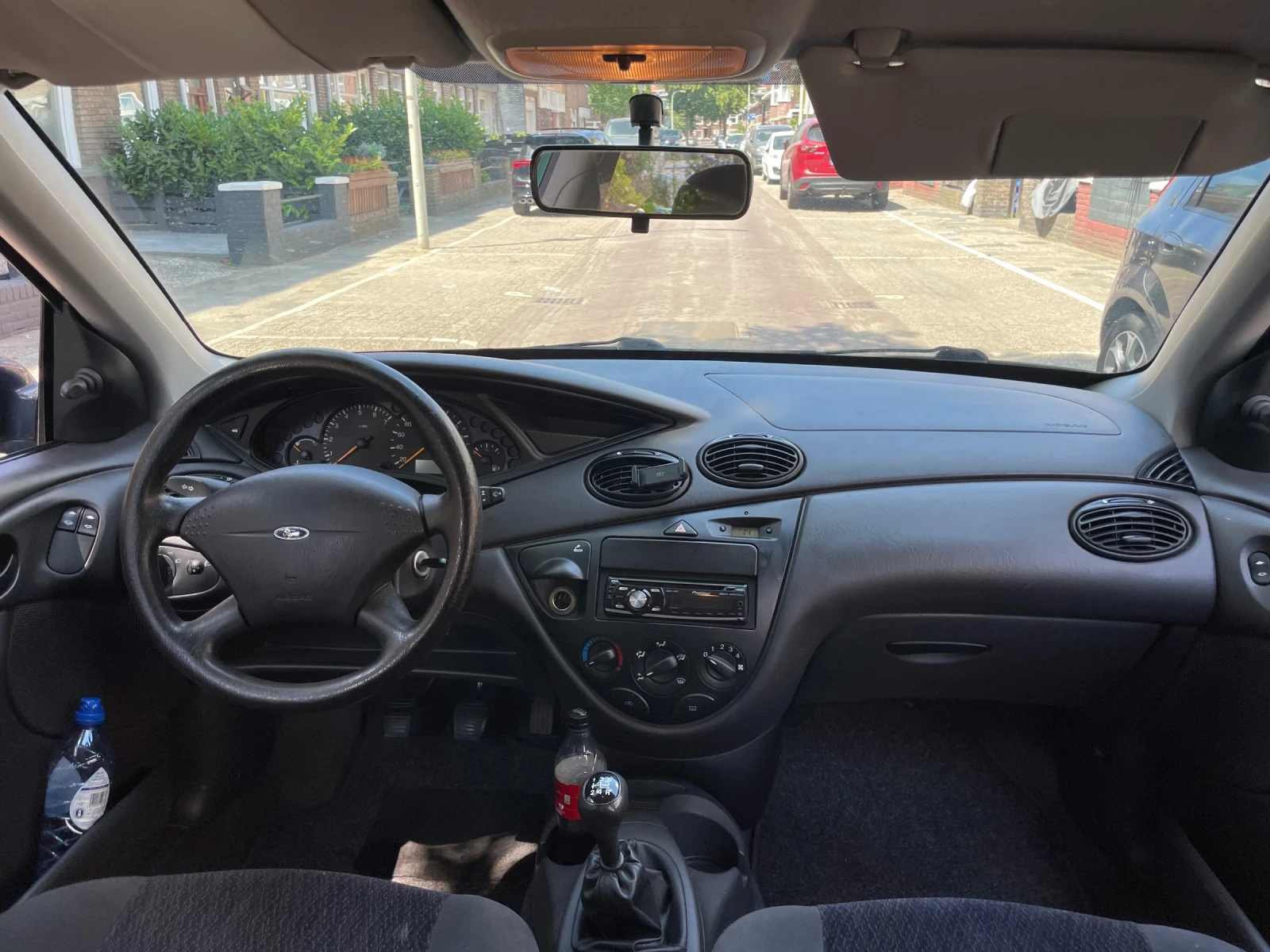 Ford Focus 1.6 бензин, снимка 7 - Автомобили и джипове - 55221929