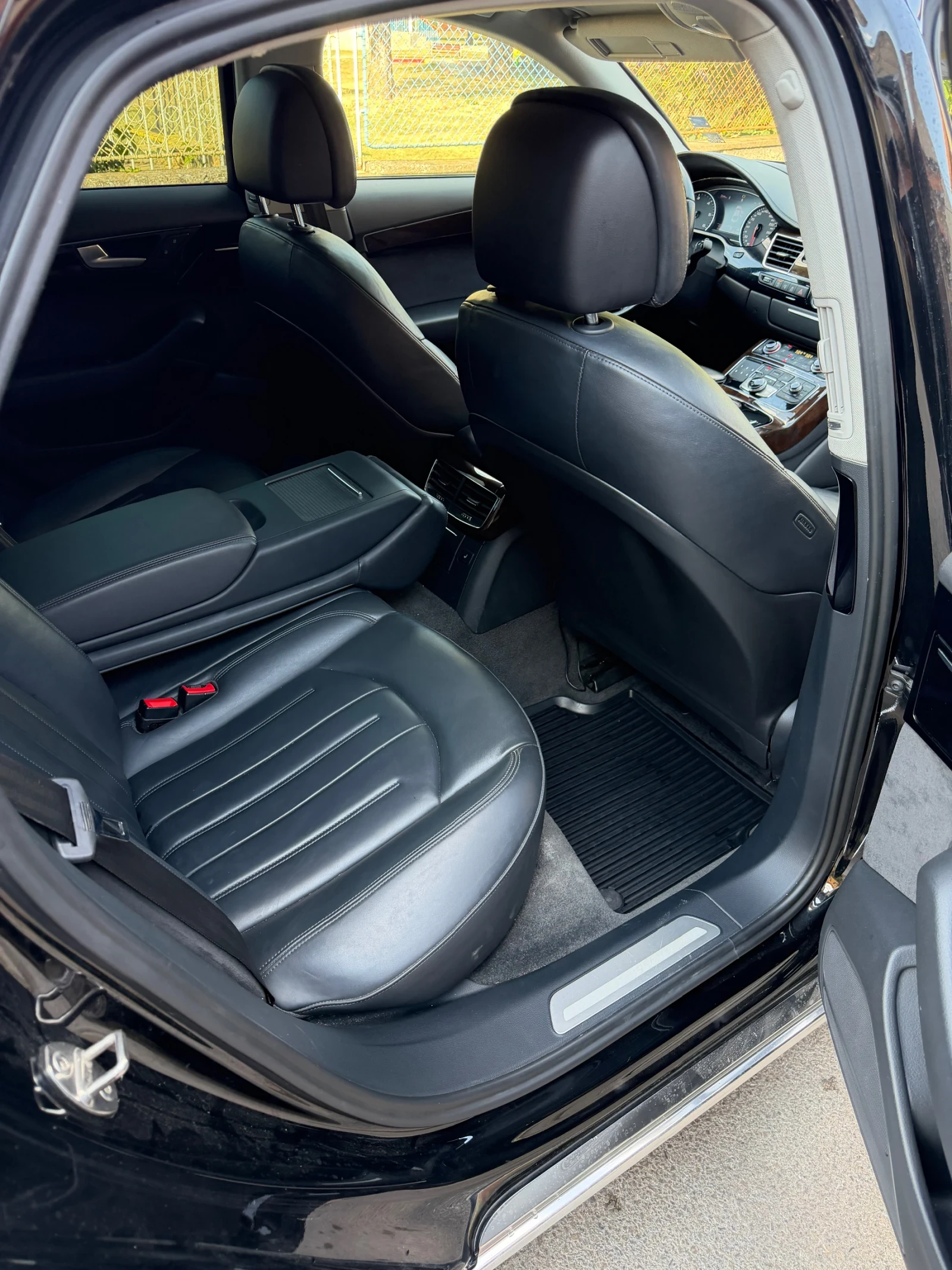 Audi A8 3.0D MATRIX HEAD-UP DISTRONIC, снимка 7 - Автомобили и джипове - 55680896