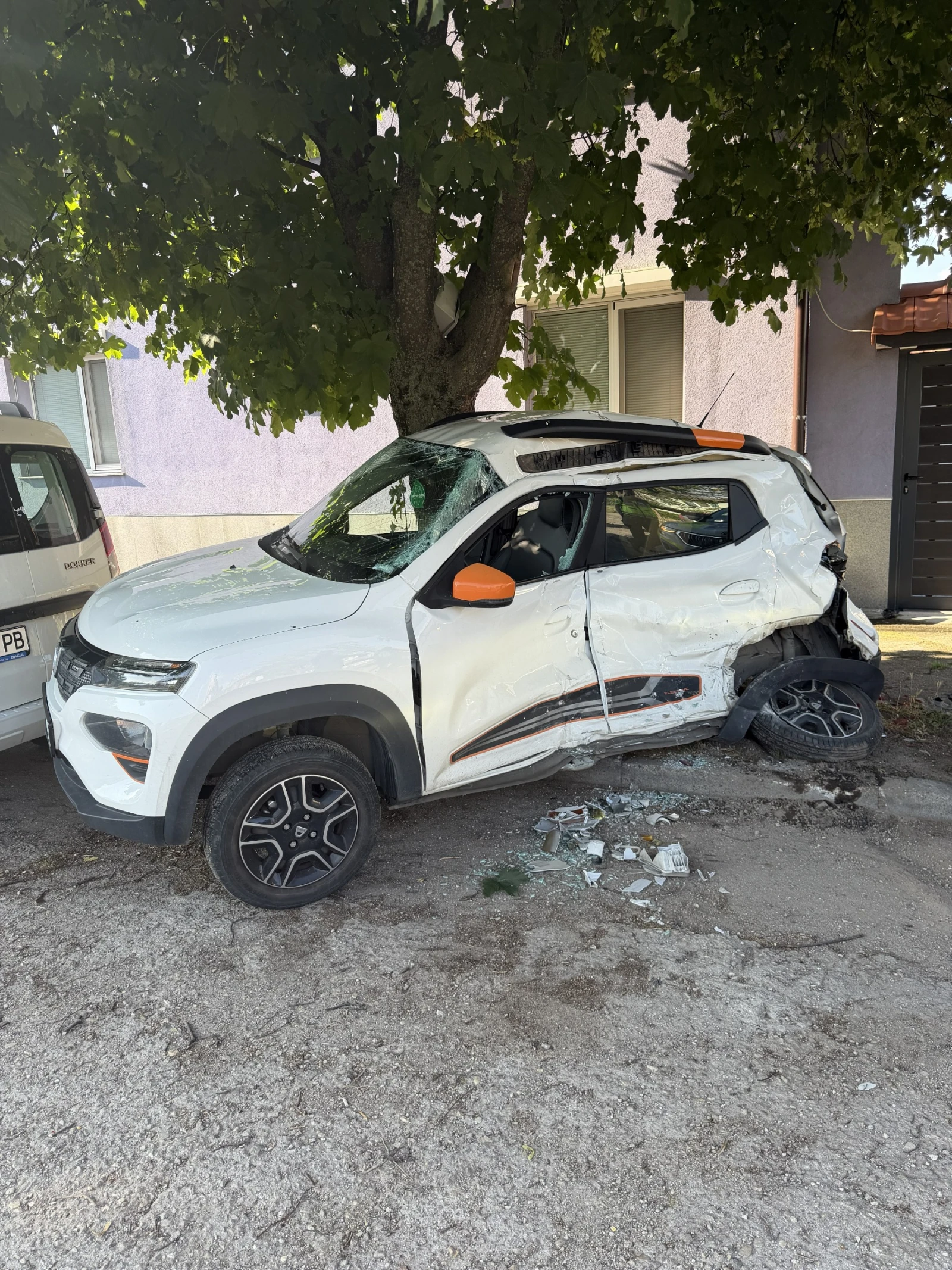 Dacia Spring, снимка 3 - Автомобили и джипове - 55705017