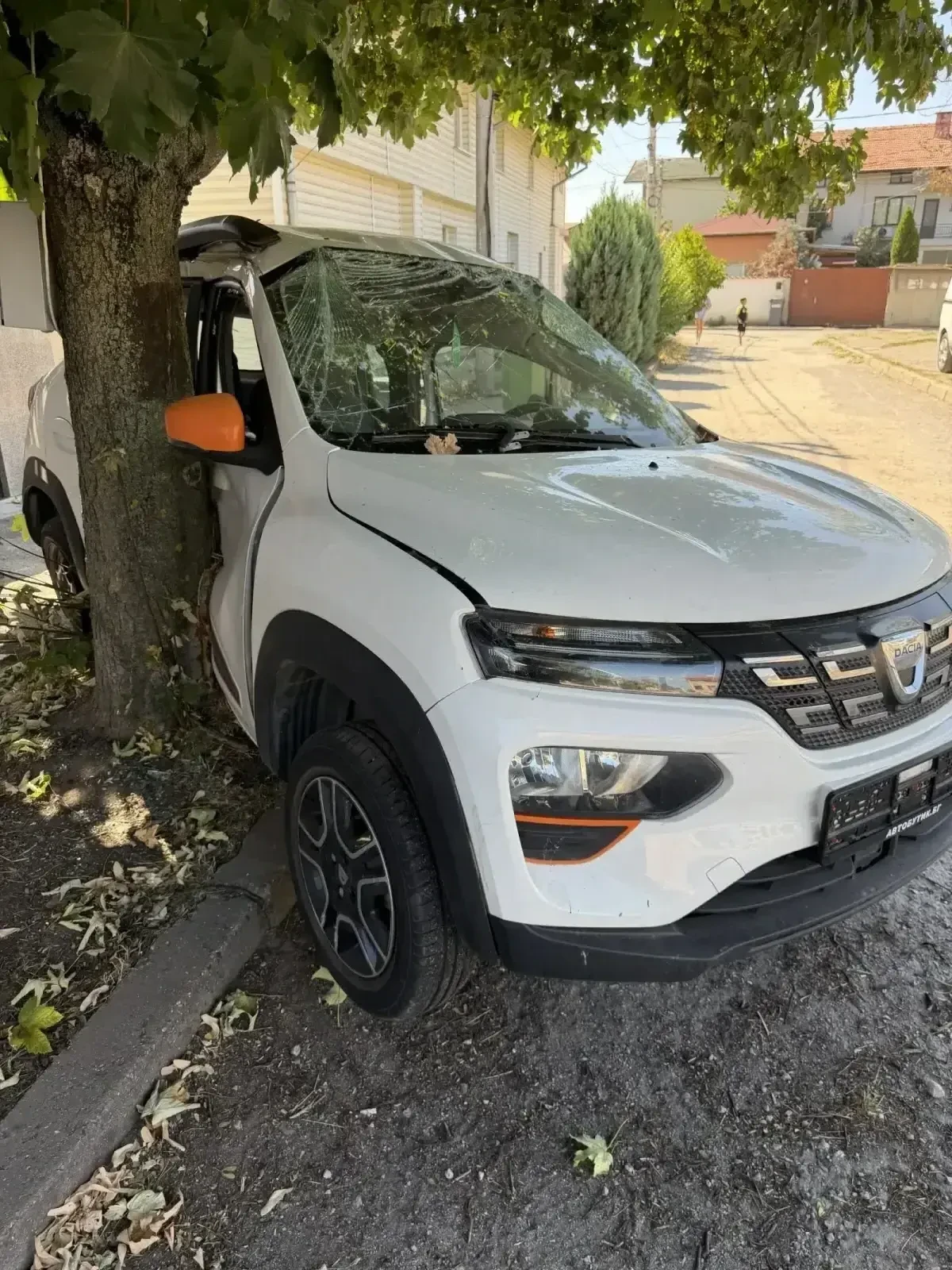 Dacia Spring, снимка 2 - Автомобили и джипове - 55705017